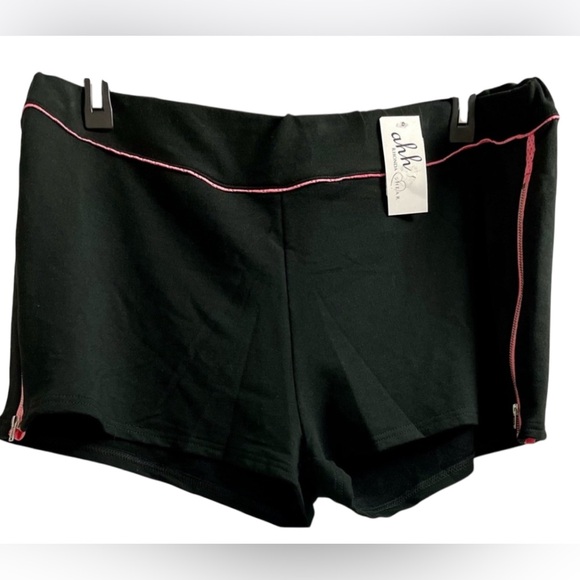 RHONDA SHEAR PAJAMA SHORTS ZIPPER ON THE SIDES WOMENS BLACK COLOR SIZE MEDIUM - Picture 3 of 4